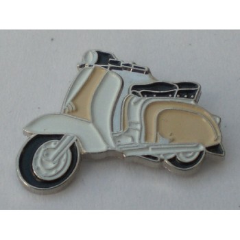 Cream and White Lambretta Pin Badge